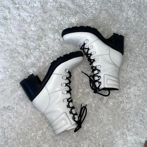 Vegan leather - Marc Fisher